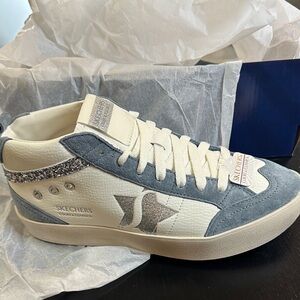 Skechers white and blue  High-Top Sneakers